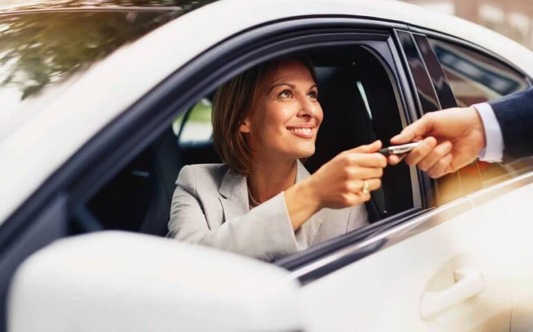 The Role of Car Rentals in Enhancing Employee Productivity on Business Trips
